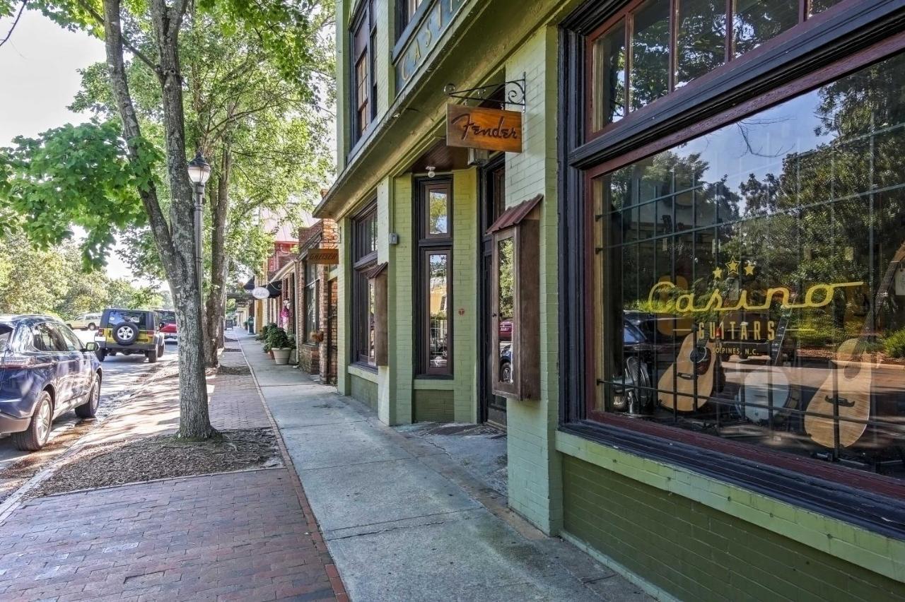 Downtown Townhome Walk To Dine And Shop On Broad St Southern Pines Zewnętrze zdjęcie